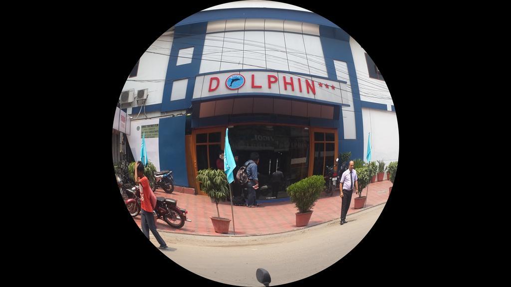 Hotel Dolphin Джаландхар Екстериор снимка